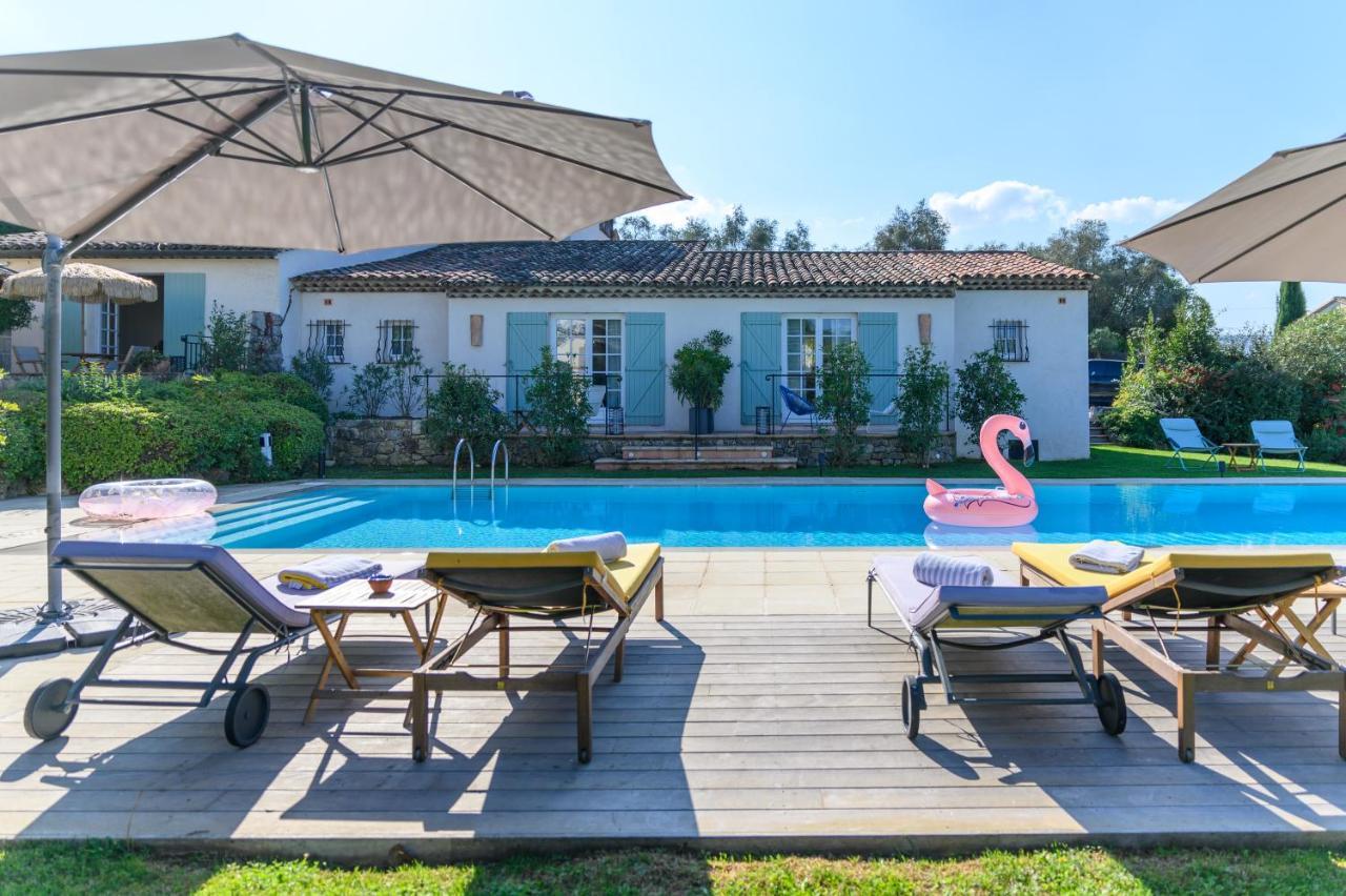 Le Mas De La Source Bed & Breakfast Мужен Екстериор снимка